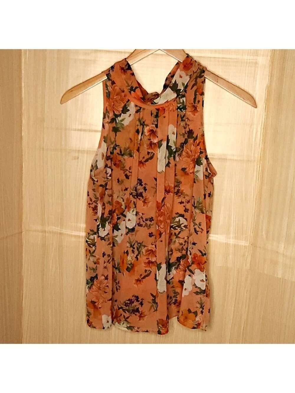 Eva Mendes Womens Salmon Pink Floral Semi Sheer Halter Flowy Top Medium